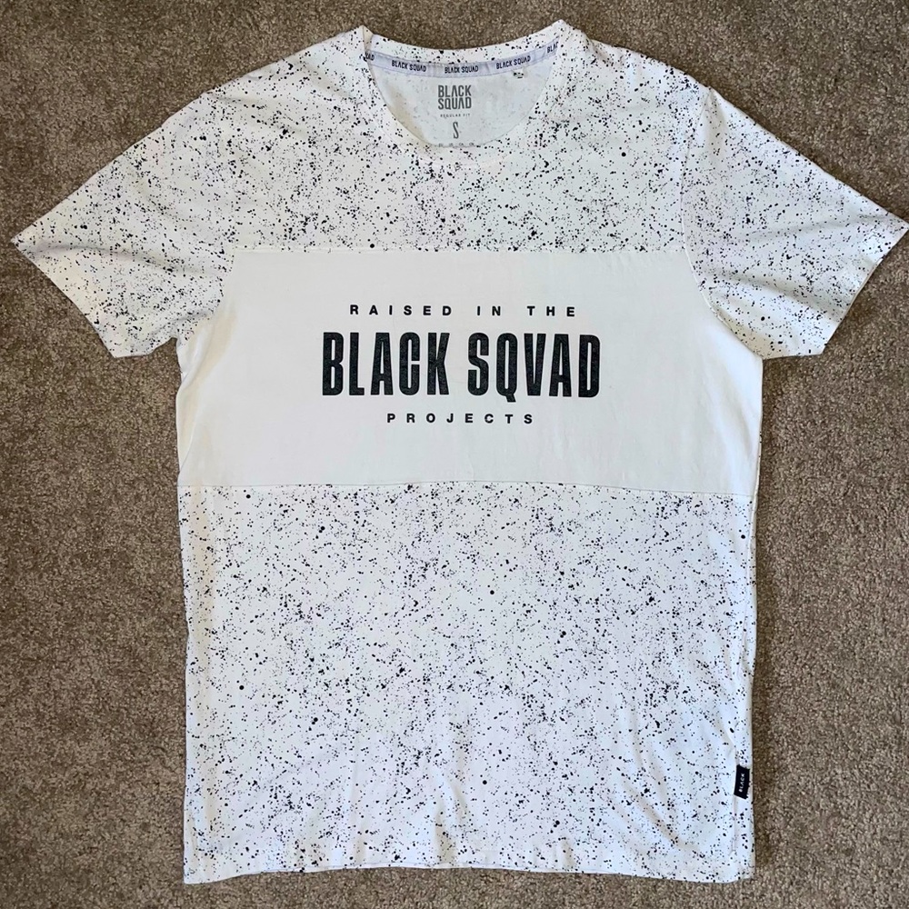 BLACK SQVAD Projects Trendy Black-White Short Sleeve Tee from Finland Size:Small